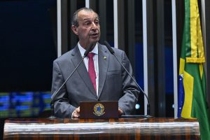 fim-da-escala-6×1:-omar-aziz-apresenta-relatorio-no-senado-nesta-quinta-feira;-veja-proximos-passos