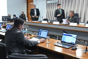 cre-examina-indicacoes-de-diplomatas-para-unesco-e-republica-do-mali