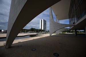 sancionada-lei-que-autoriza-o-bndes-a-criar-subsidiarias