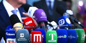 assedio-e-sobrecarga-ameacam-saude-mental-de-jornalistas,-diz-pesquisa