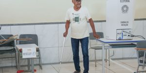 idosos-superam-dificuldades-e-ressaltam-importancia-do-voto