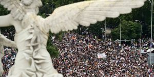 habitacao:-espanha-antecipa-eleicoes;-sindicatos-chamam-a-greve-geral