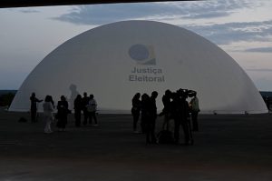 rio-de-janeiro:-garotinho-tem-votos-anulados-e-douglas-ruas-sera-declarado-governador-eleito