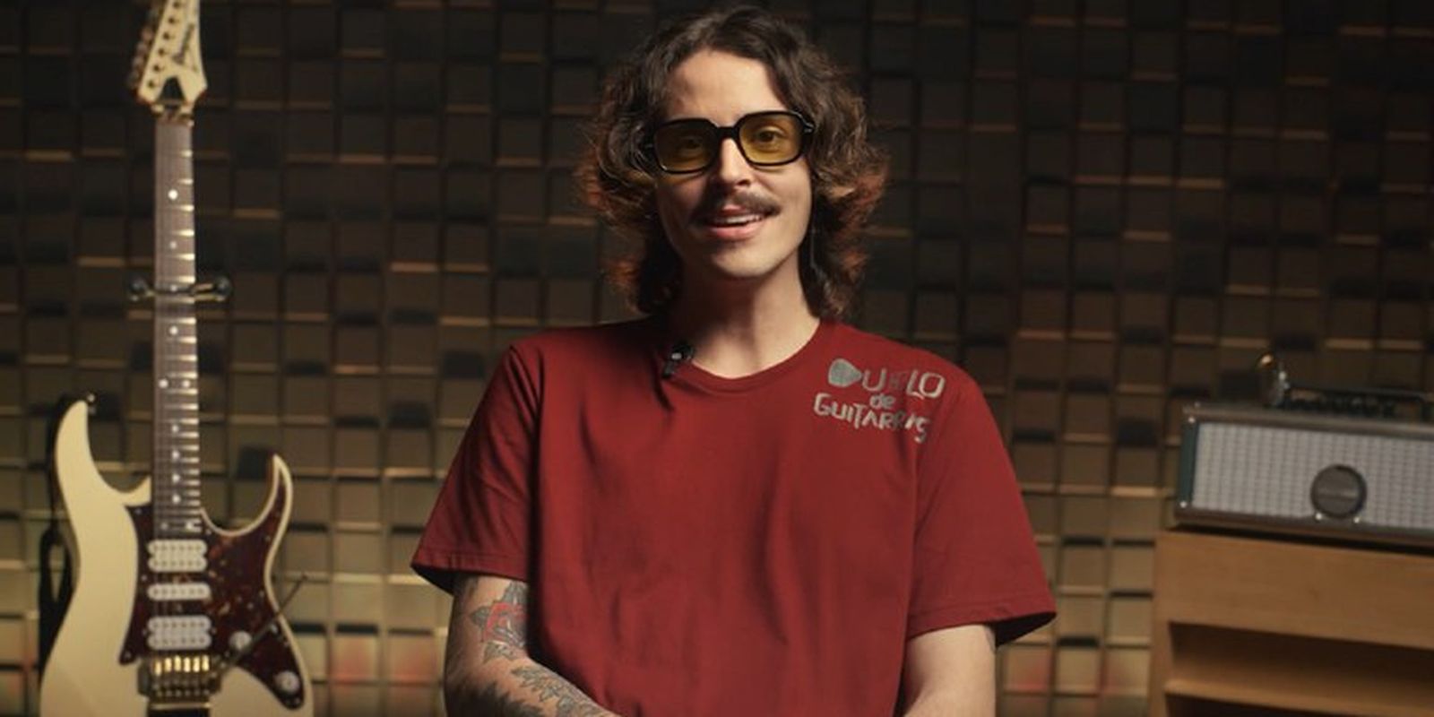 reality-show-duelo-de-guitarras-destaca-perfil-de-lucas-moscardini