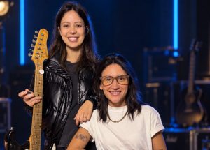 guitarrista-e-jornalista-transformaram-aulas-de-musica-em-negocio-que-projeta-faturar-r$-2,5-milhoes