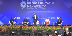 durigan-defende-receita-como-plataforma-de-inteligencia-do-estado
