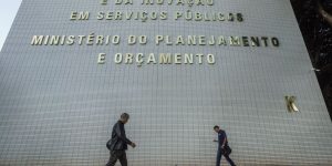 governo-pretende-realocar-r$-20-bilhoes-no-orcamento-de-2027