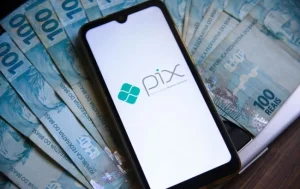 pix-consolida-soberania-no-varejo-e-concentra-55,2%-das-transacoes-no-primeiro-semestre
