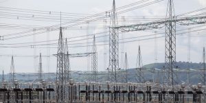 aneel-preve-tres-leiloes-de-transmissao-de-energia-em-2027